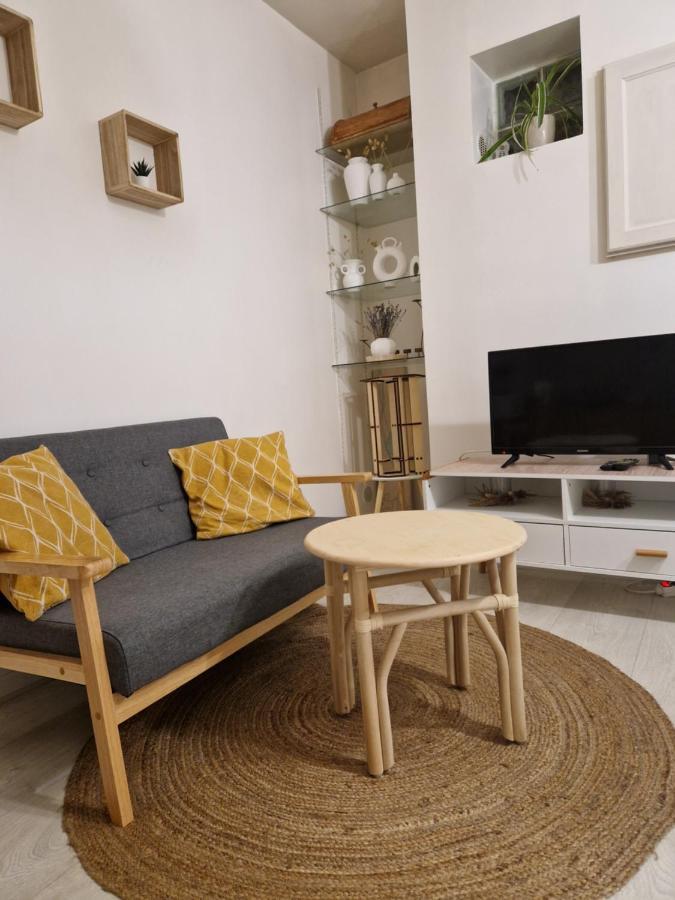Le Scandinave, Proche Bord De Loire Orléans Exteriör bild